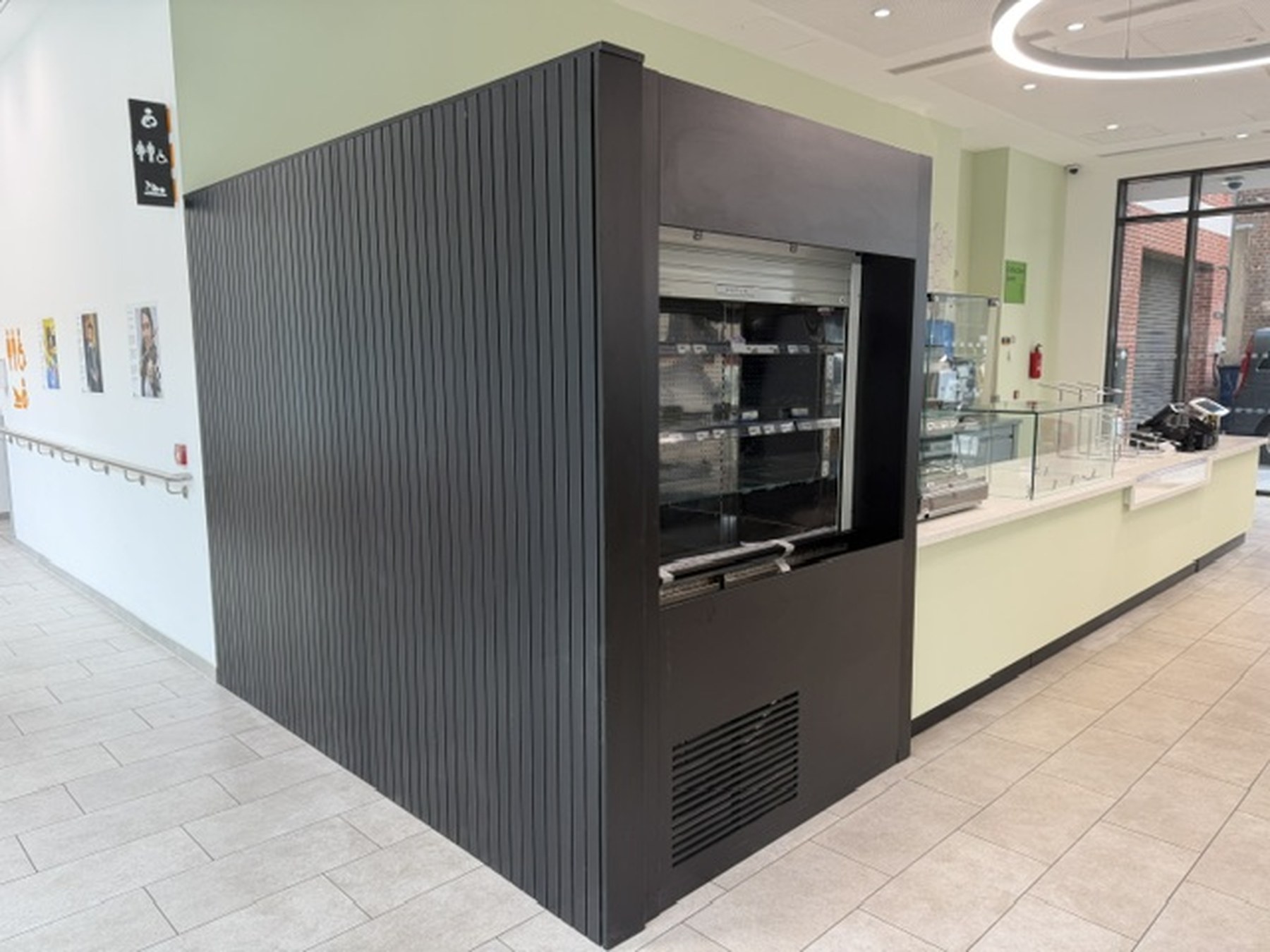 NHS Facility London: Completed coffee shop counter